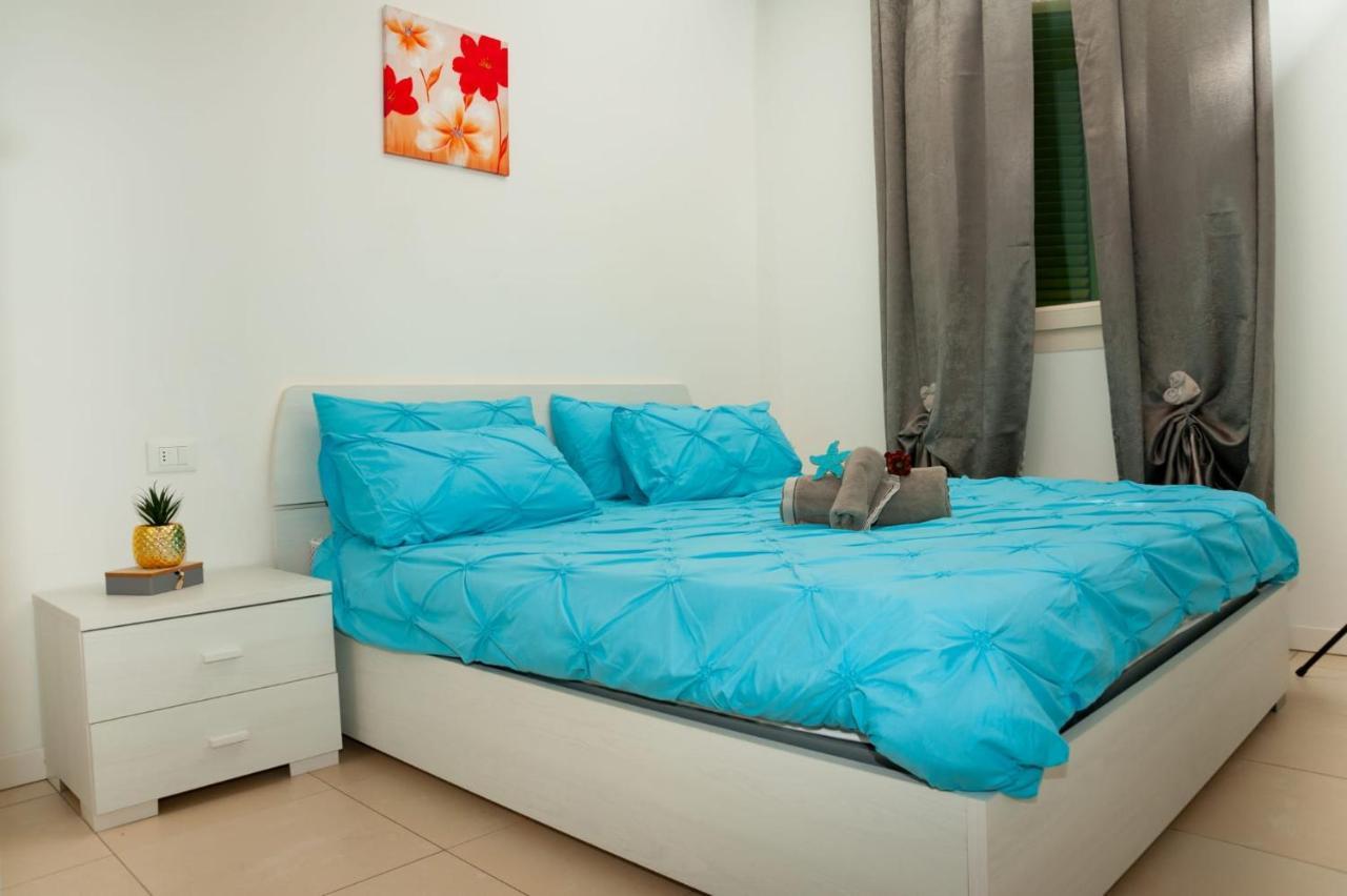Residence Baia Delle Mimose บาเดซี ภายนอก รูปภาพ